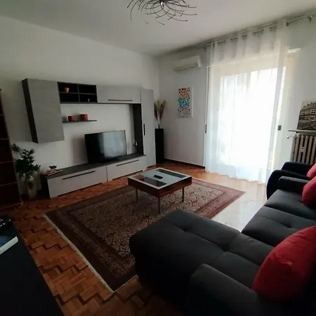 Casa Delle Gemme Apartament Valenza