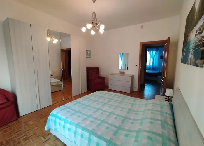 Casa Delle Gemme Валенца