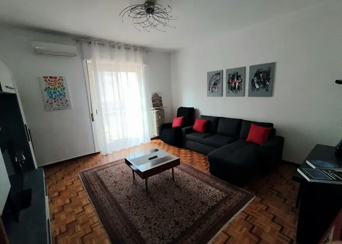 Casa Delle Gemme * Валенца